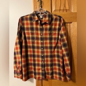 Duluth women’s flannel shirt, size large